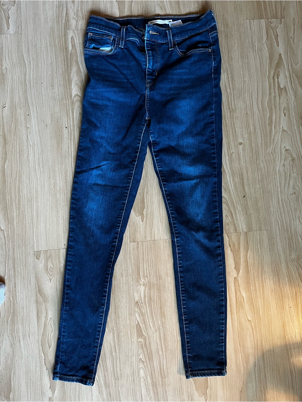 Women's Dark Blue Skinny Jeans